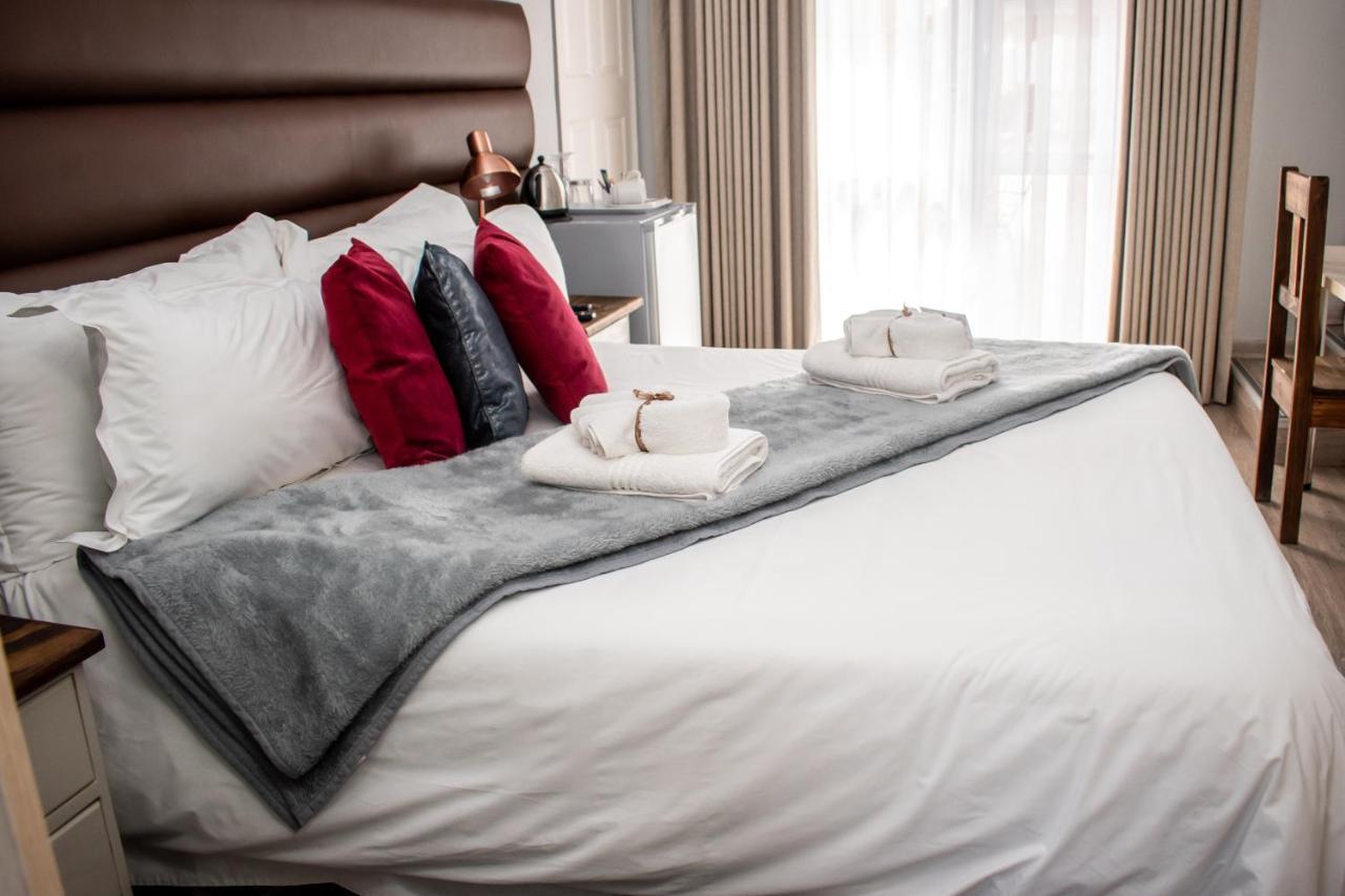 Balmoral 3* Bellville